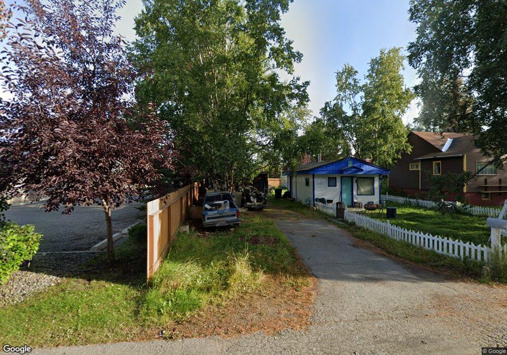 1507 W 35th Ave, Anchorage, AK 99503 - photo 1