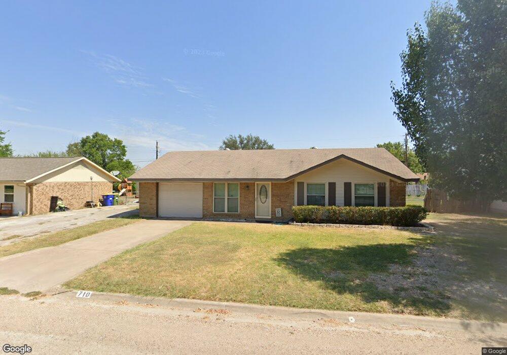 710 Steven St, Troy, TX 76579 - photo 1