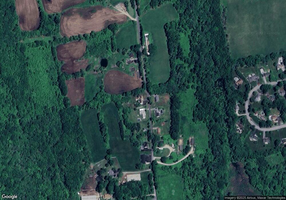 51 Corbin Rd, Dudley, MA 01571 - photo 1