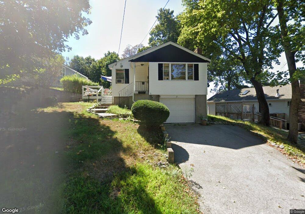 27 Suwanee Rd, East Weymouth, MA 02189 - photo 1