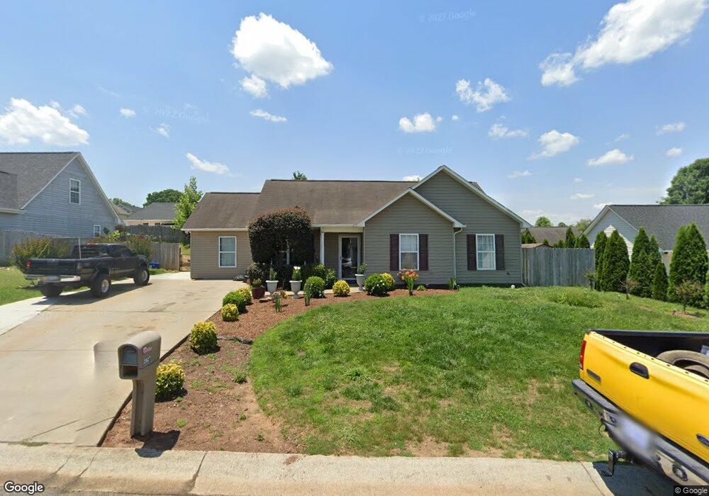 2027 Arlington Ave, Statesville, NC 28677 - photo 1