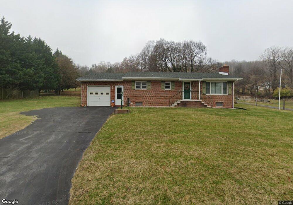 2314 Dargan Rd, Sharpsburg, MD 21782 - photo 1