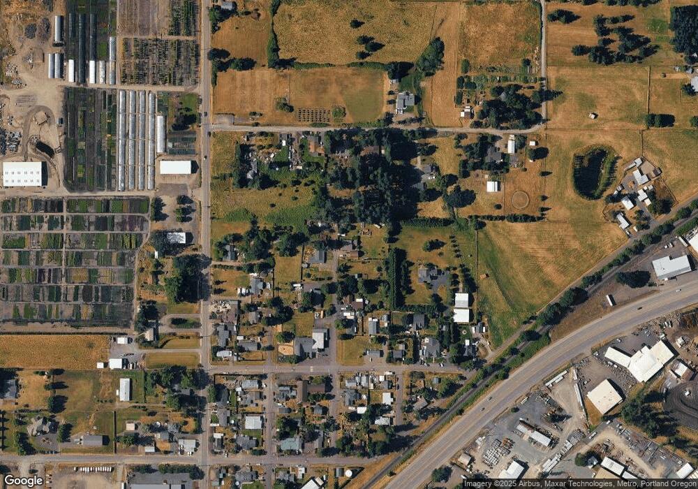 212 N Maple St, Canby, OR 97013 - photo 1