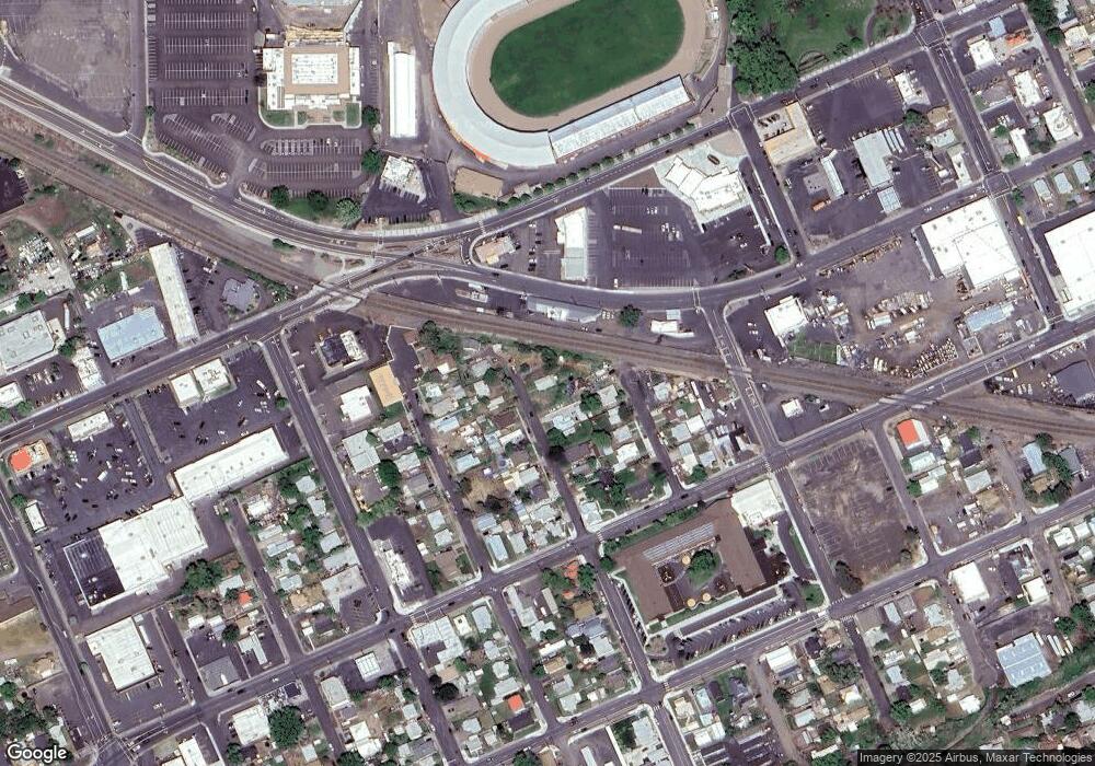 314 SW 15th St, Pendleton, OR 97801 - photo 1