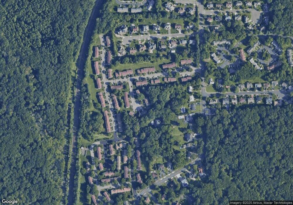 7 Cactus Ct, Edison, NJ 08820 - photo 1