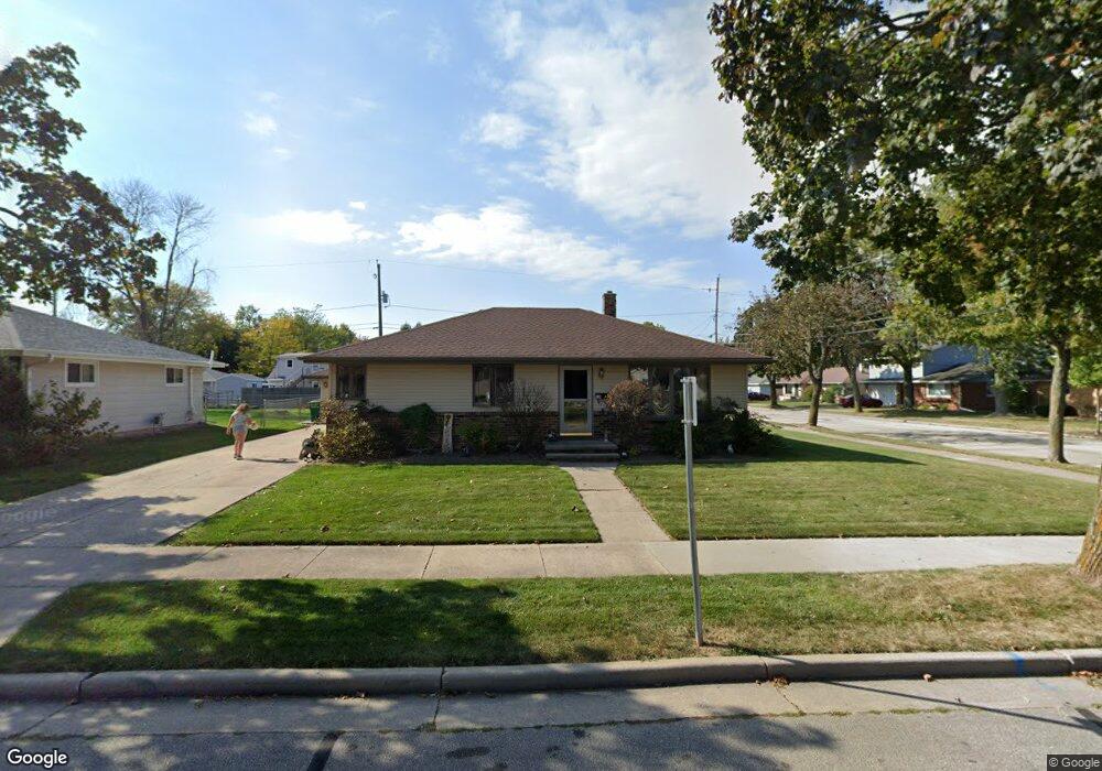 514 Margaret St, Combined Locks, WI 54113 - photo 1