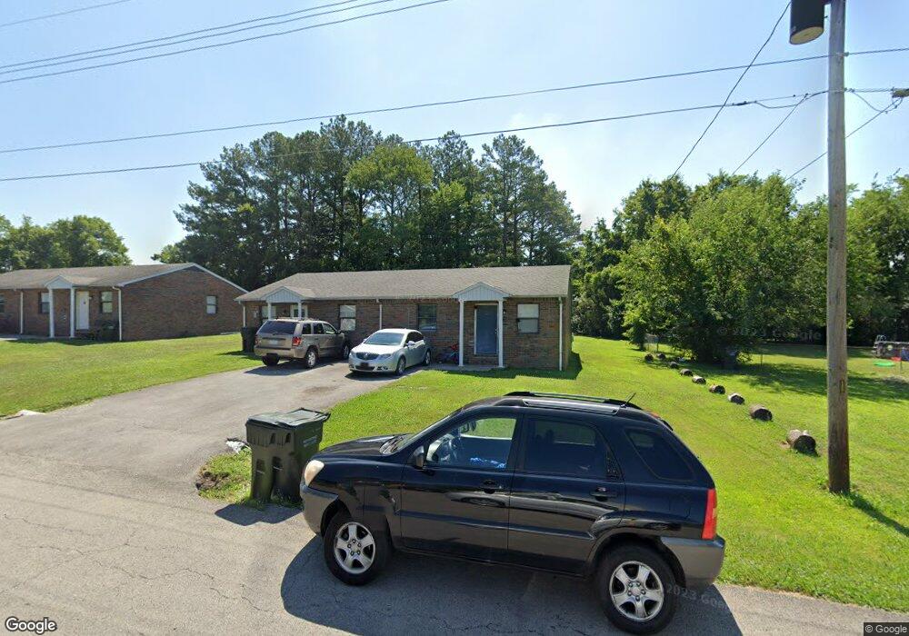 616 A Colonelette Dr, Hopkinsville, KY 42240 - photo 1