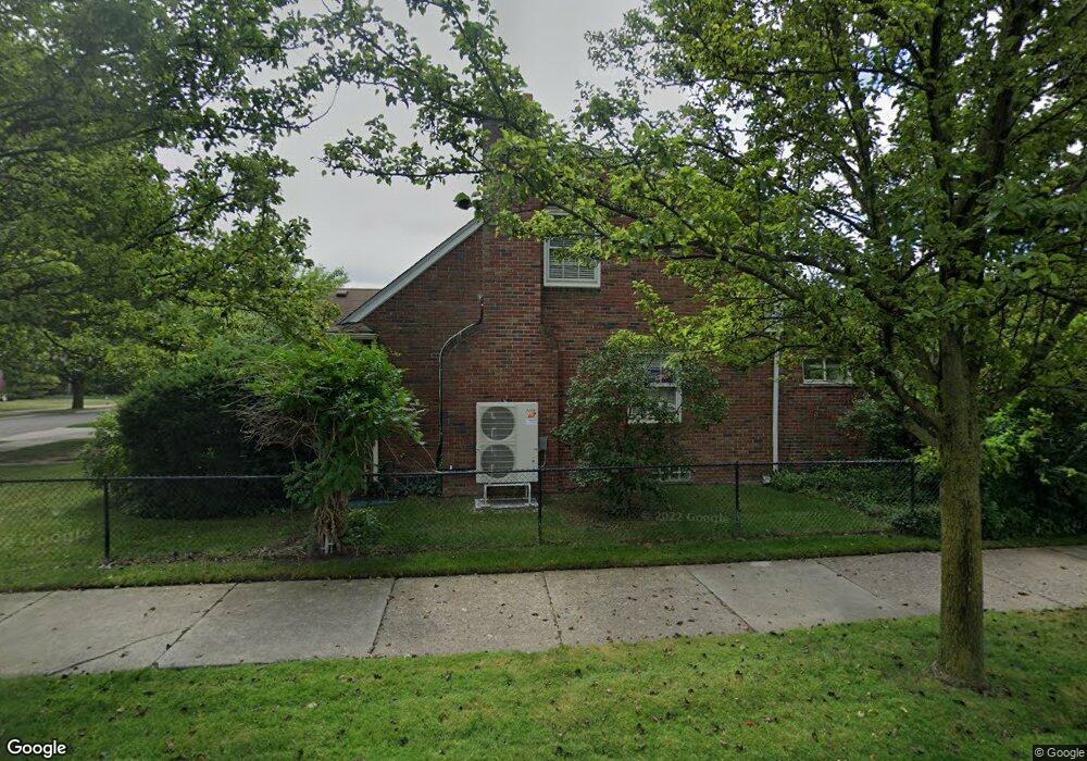 1063 Somerset Ave, Grosse Pointe Park, MI 48230 - photo 1