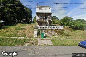 36 N Locust St, Mount Carmel, PA 17851
