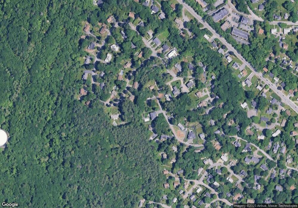 186 Worcester Ln, Waltham, MA 02451 - photo 1