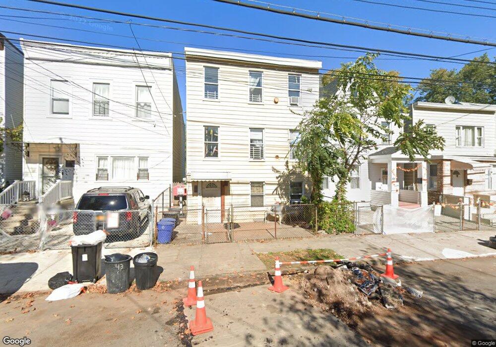 43 Tompkins St, Staten Island, NY 10304 - photo 1