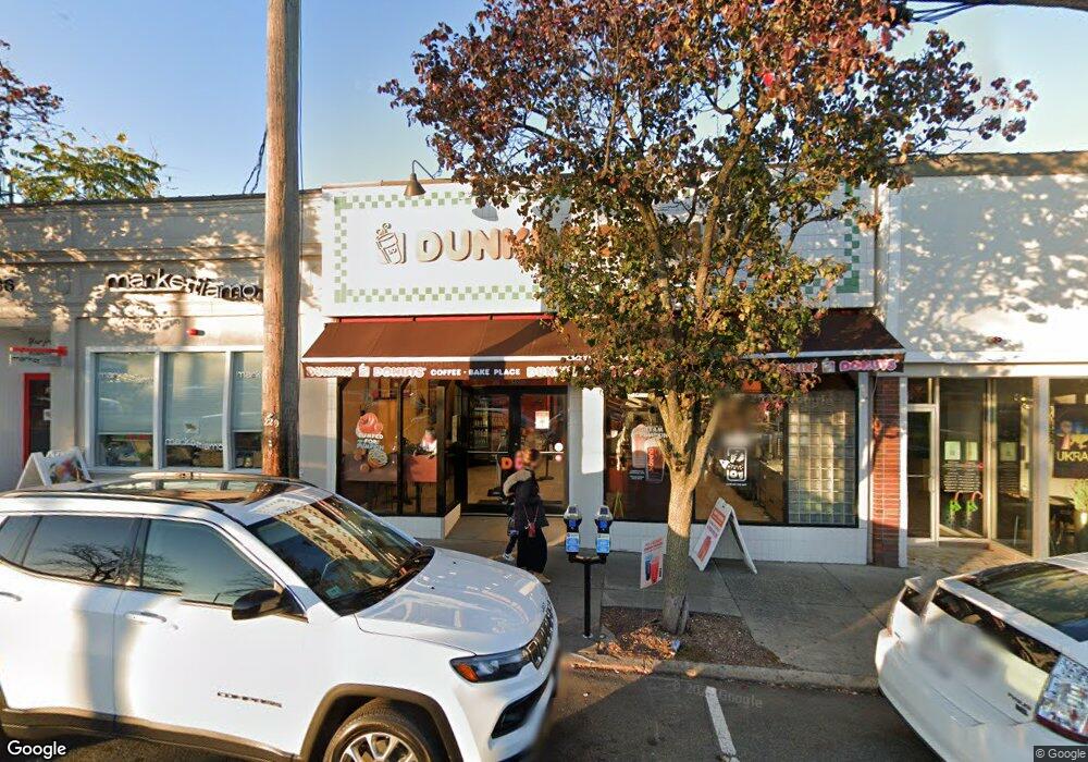 38 Langley Rd unit 38, Newton, MA 02459 - photo 1