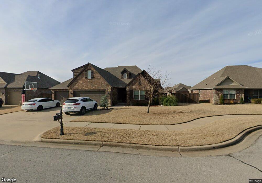 13510 S Poplar Place, Glenpool, OK 74033 - photo 1