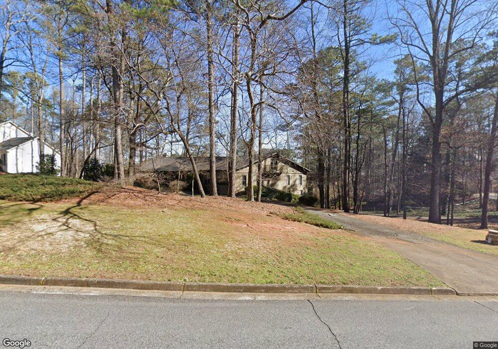 2370 Roxburgh Dr, Roswell, GA 30076 - photo 1