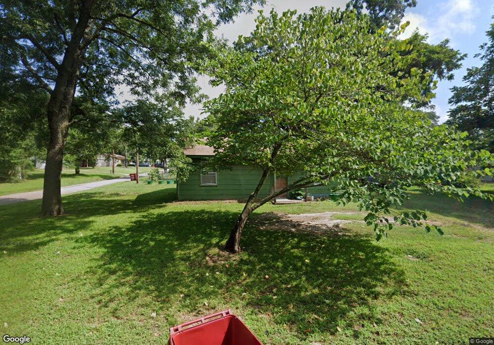 201 E Central St, Hugo, OK 74743 - photo 1