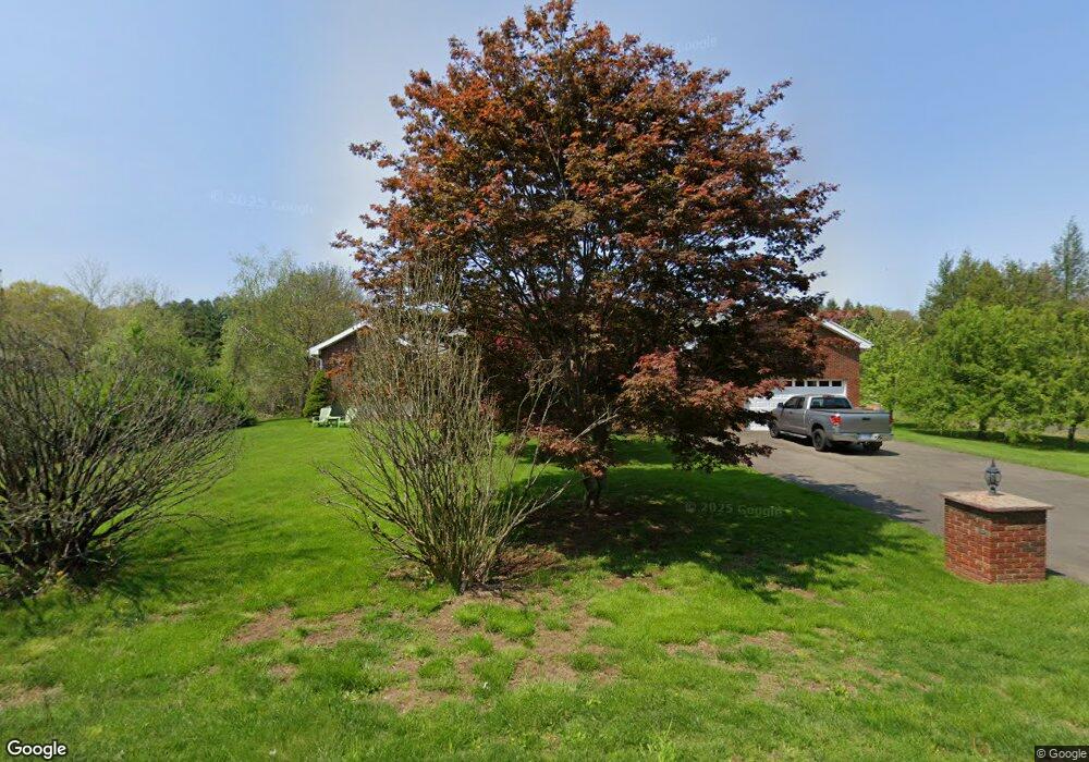 339 Mohegan Rd, Shelton, CT 06484 - photo 1