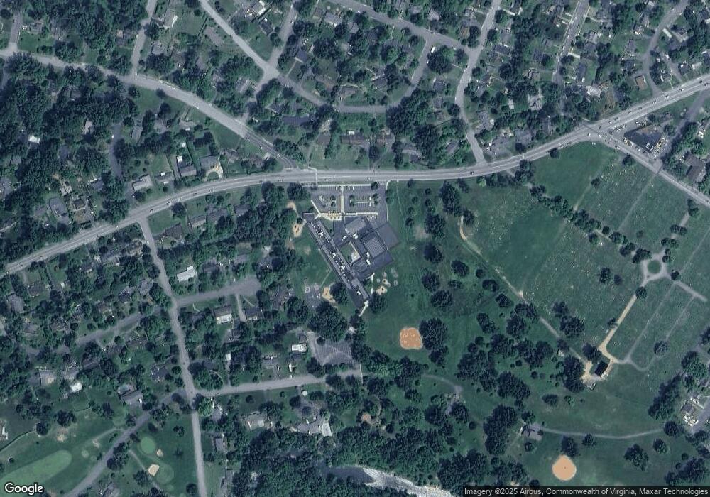 548 Rosser Ave, Waynesboro, VA 22980 - photo 1