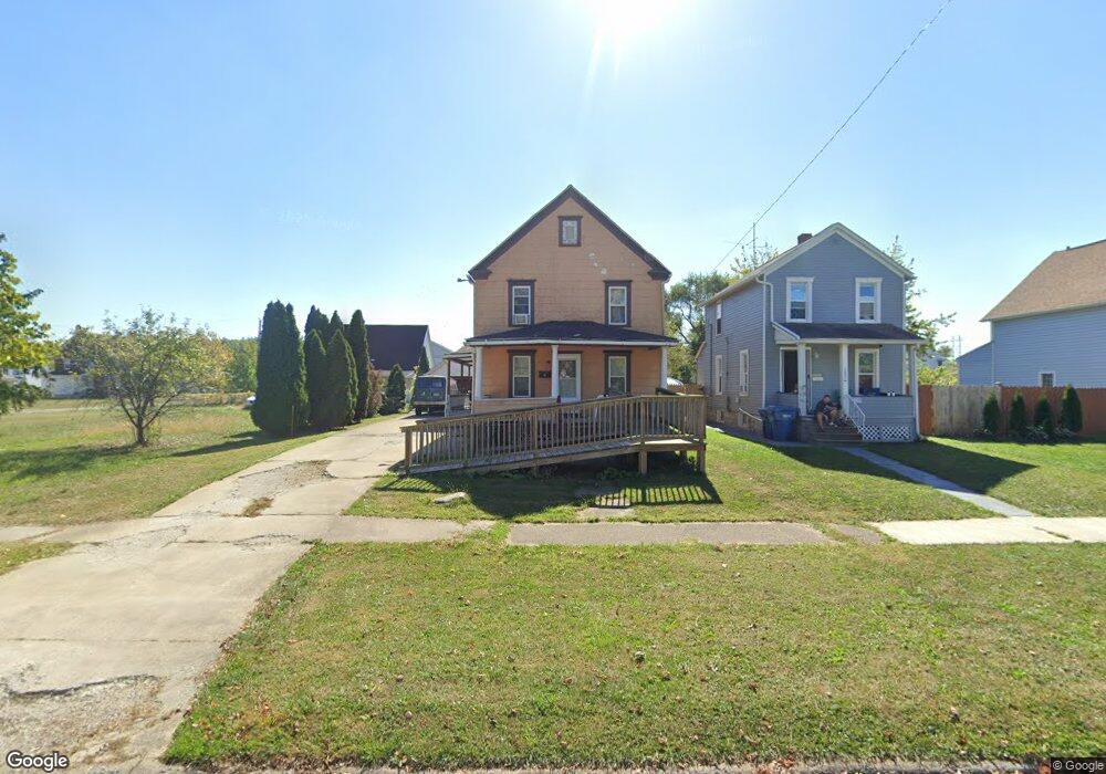 1684 E 33rd St, Lorain, OH 44055 - photo 1