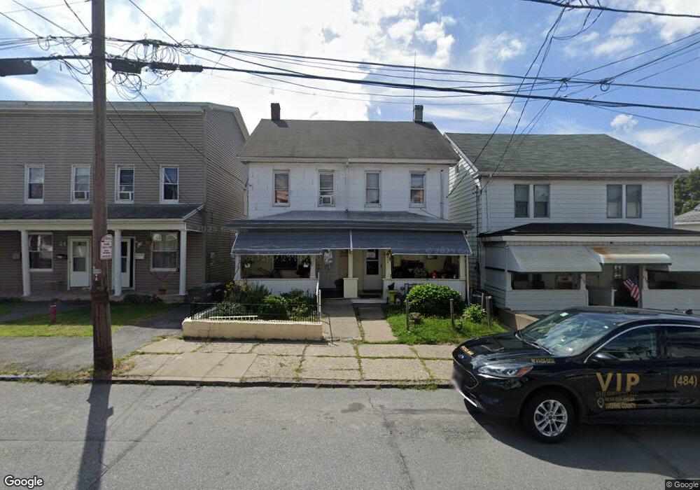 674 N Locust St, Hazleton, PA 18201 - photo 1