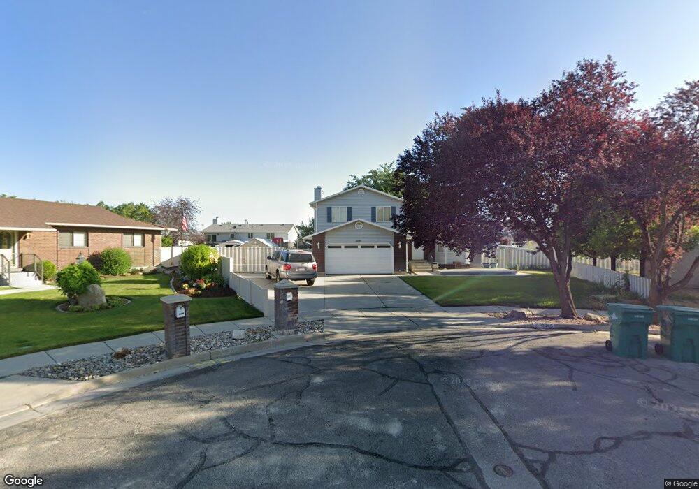 12086 S 1800 W, Riverton, UT 84065 - photo 1