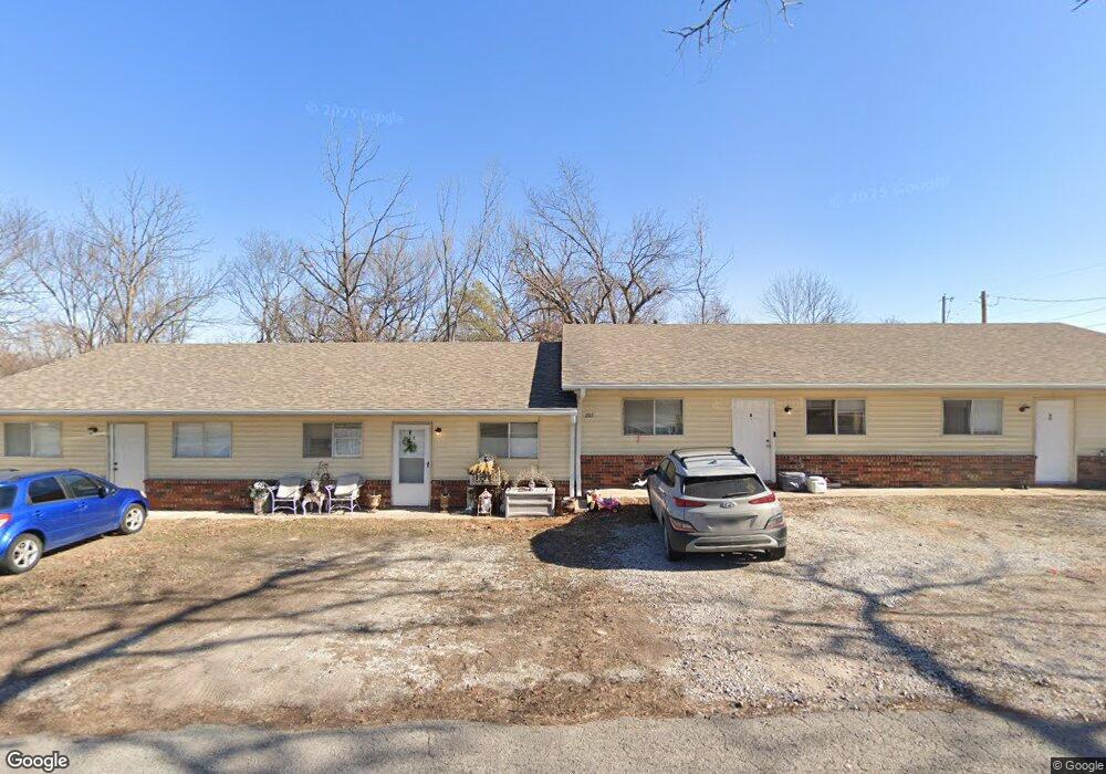 202 NW J St unit A<B<C< & D, Bentonville, AR 72712 - photo 1