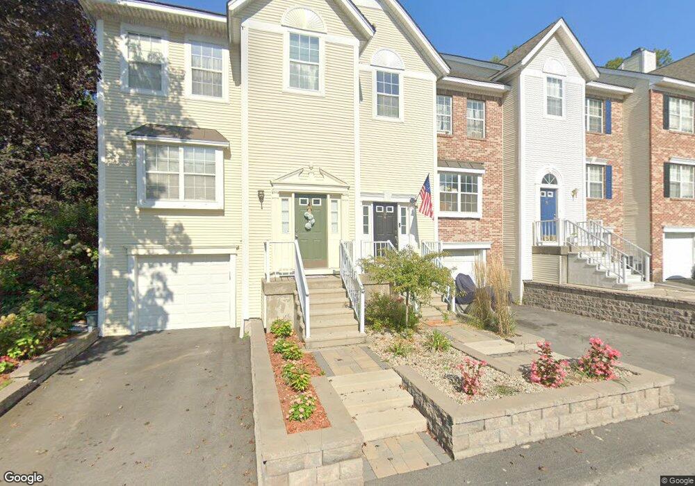 32 Middlesex Rd unit 32, Merrimack, NH 03054 - photo 1