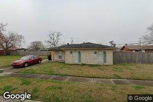 2900 Tara Dr, Violet, LA 70092