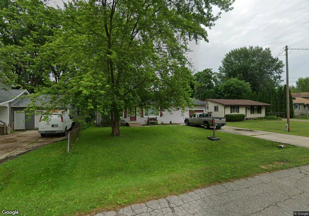 2252 Glade St, Burton, MI 48509 - photo 1