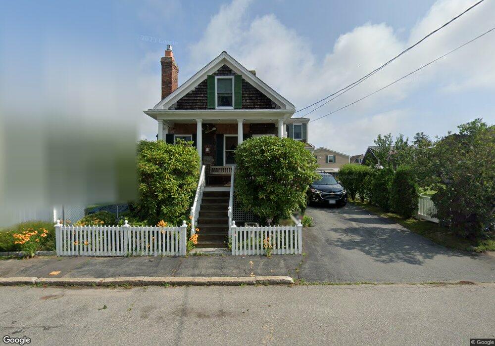 17 Edgeworth St, South Dartmouth, MA 02748 - photo 1