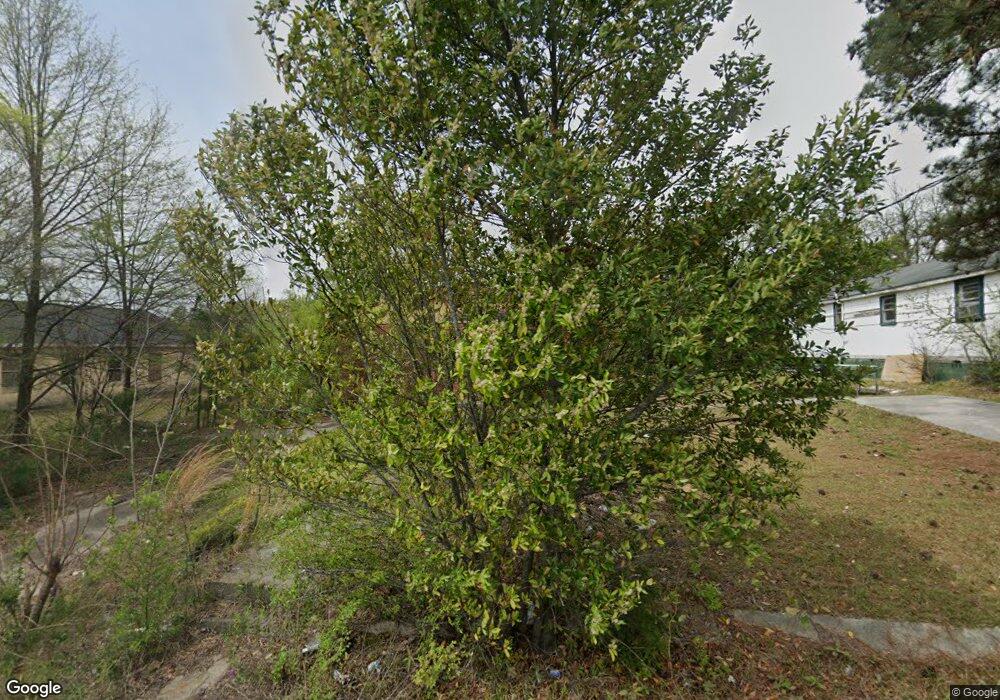 2171 Canton St, Macon, GA 31204 - photo 1