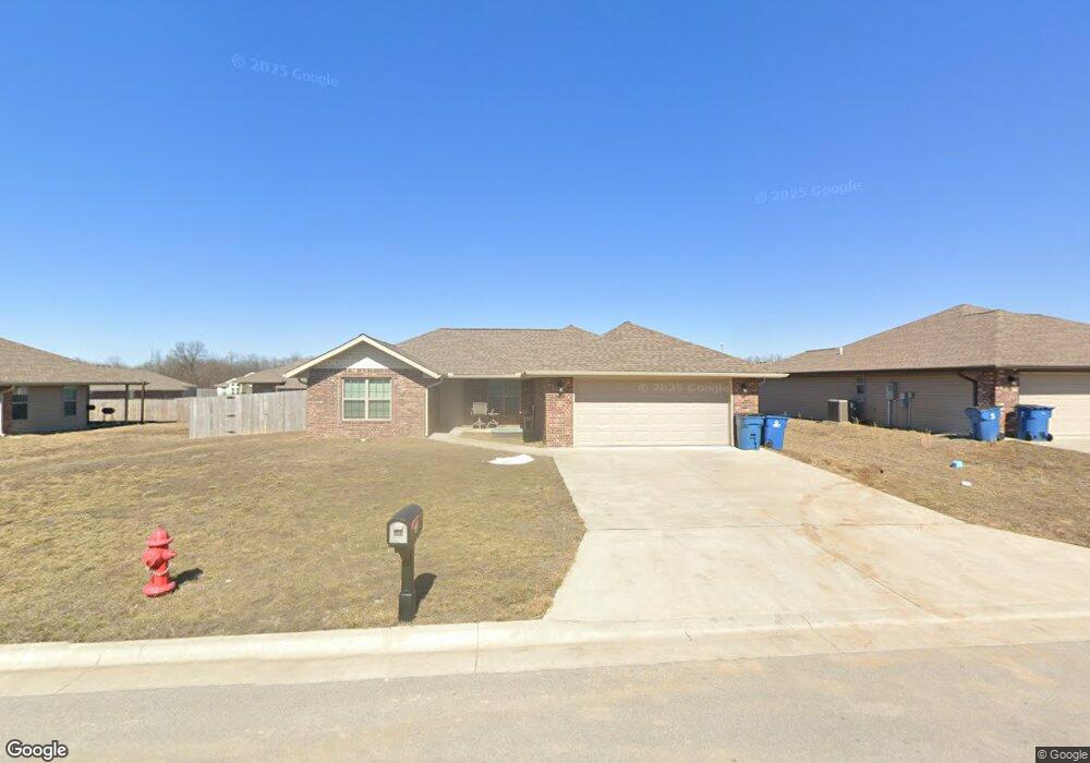 605 Monroe Cir, Carl Junction, MO 64834 - photo 1