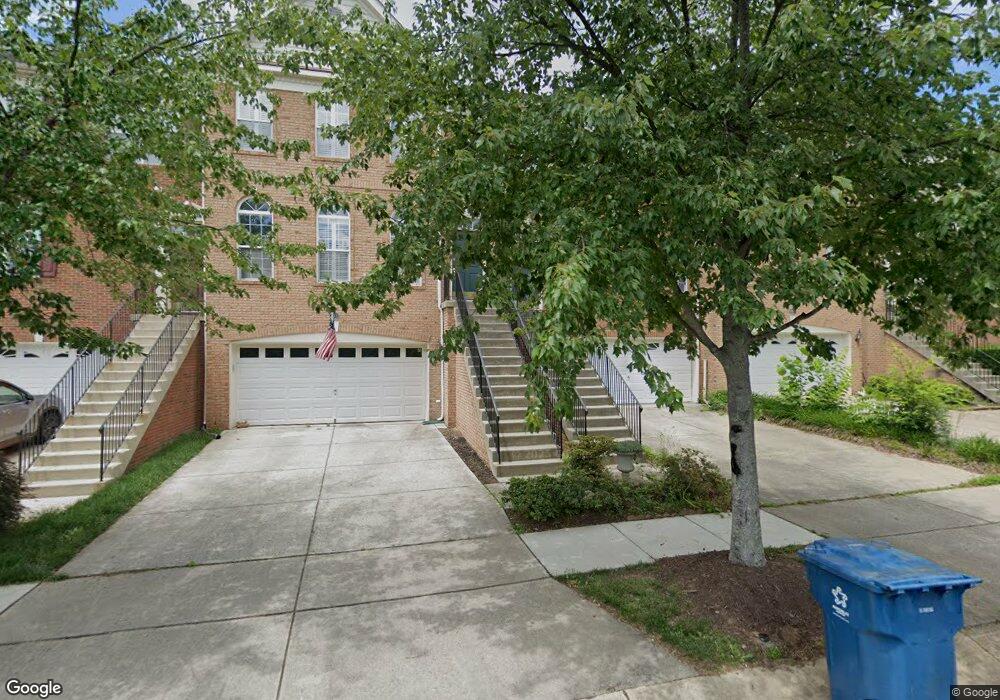 25531 Beresford Dr, Chantilly, VA 20152 - photo 1