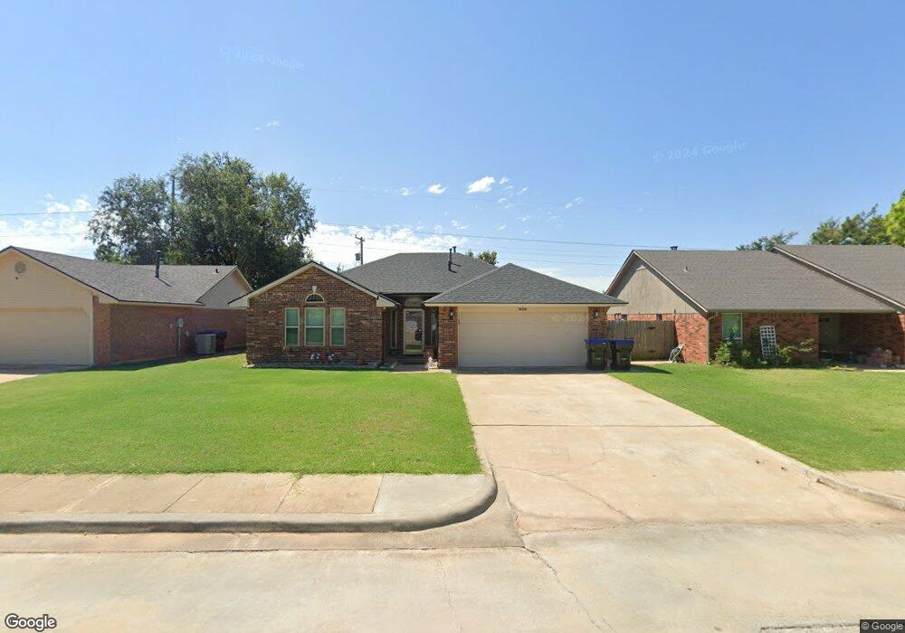 600 Silver Maple Ln, Noble, OK 73068 - photo 1