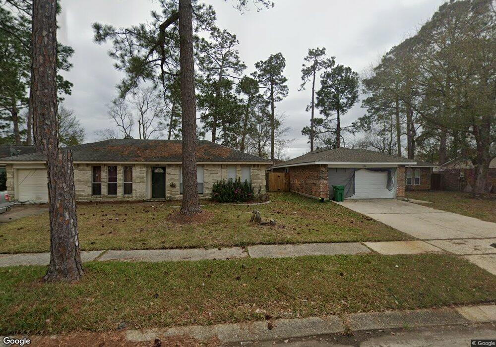 209 Foxbriar St, Slidell, LA 70461 - photo 1