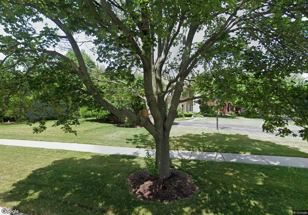 819 S River Rd, Naperville, IL 60540 - photo 1