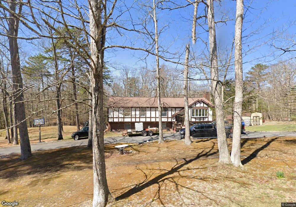 615 Raymondskill Rd, Milford, PA 18337 - photo 1