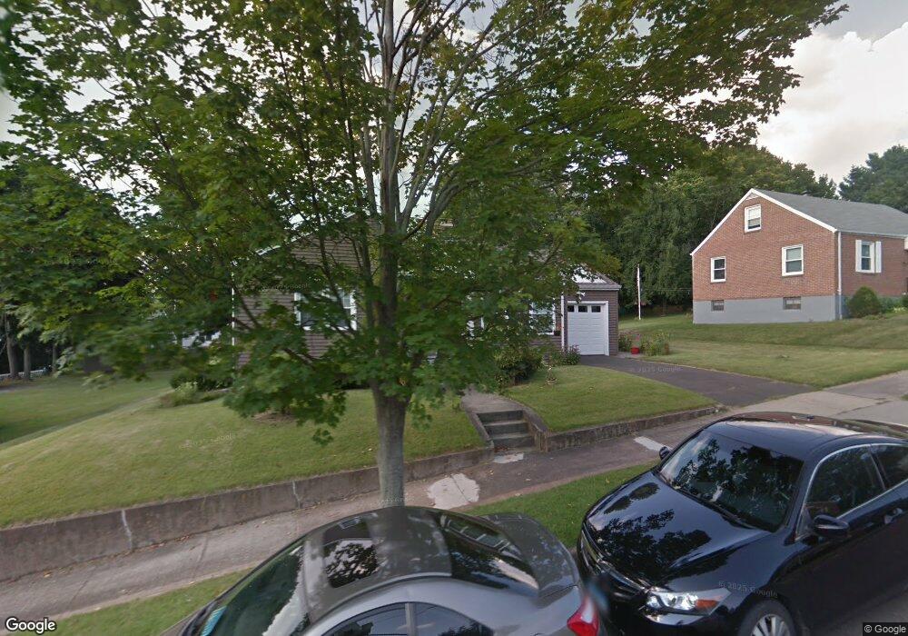 100 Wallace Row, Wallingford, CT 06492 - photo 1