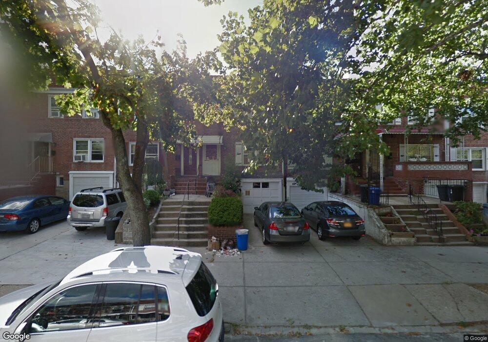 7022 175th St, Fresh Meadows, NY 11365 - photo 1