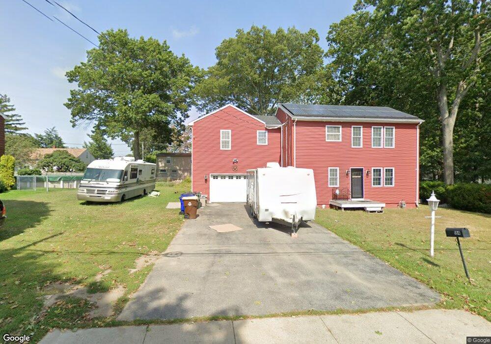 777 Below the Hill, Fall River, MA 02721 - photo 1