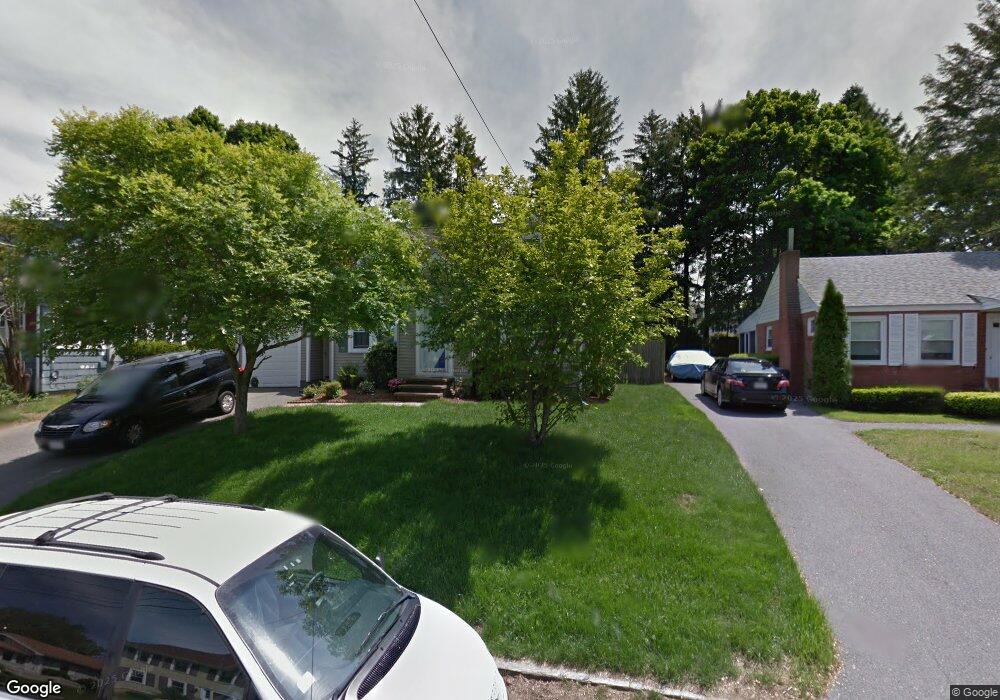 18 Hillview Rd, Braintree, MA 02184 - photo 1