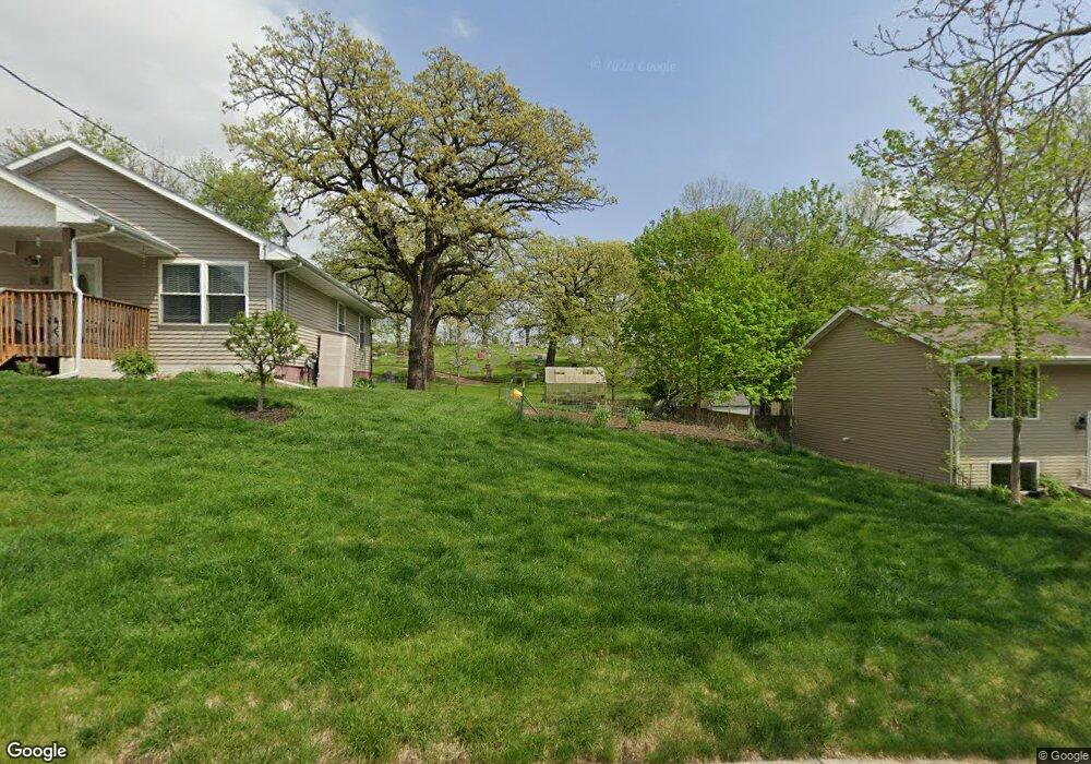 901 23rd Place, Des Moines, IA 50312 - photo 1