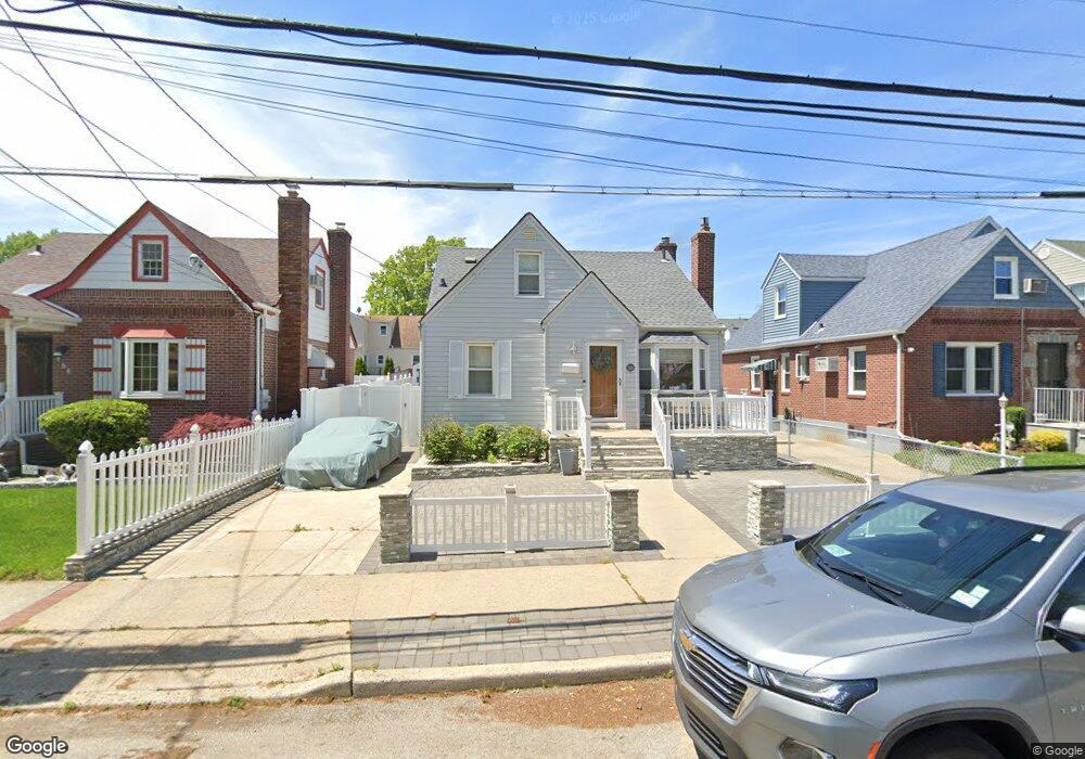 132 Jefferson St, Franklin Square, NY 11010 - photo 1