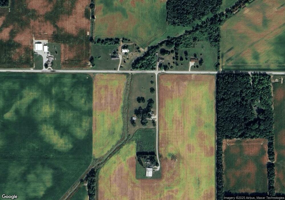 10394 W 800 S-90, Warren, IN 46792 - photo 1