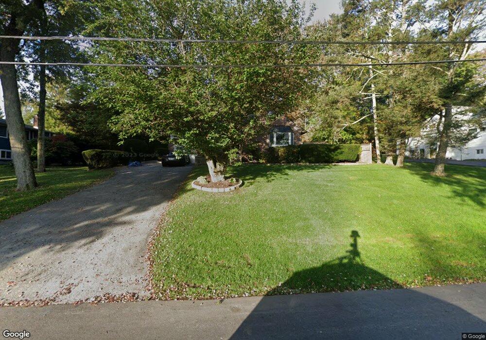 3809 Briarhill St, Mohegan Lake, NY 10547 - photo 1