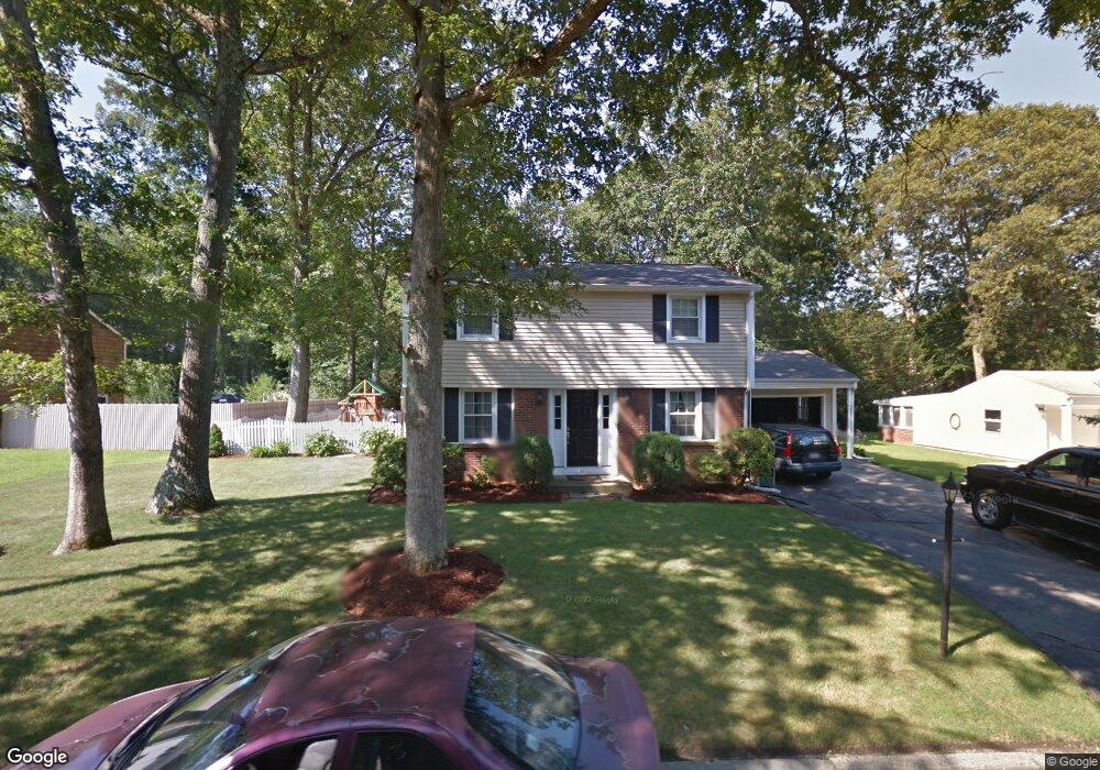 31 Beaver Rd, Riverside, RI 02915 - photo 1