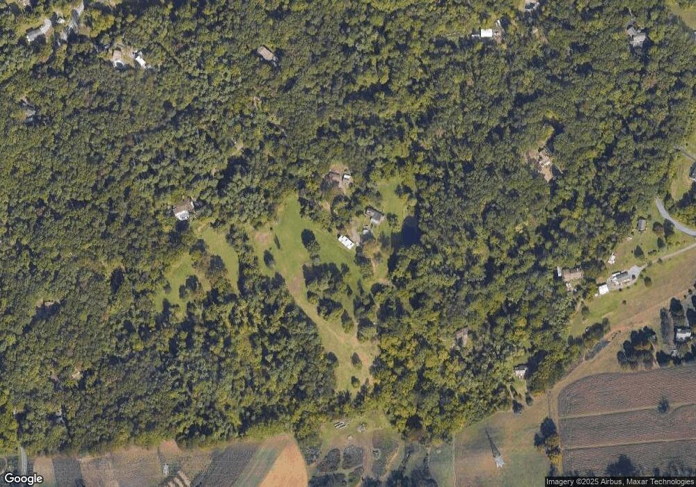 124 Takacs Ln, Mohnton, PA 19540 - photo 1