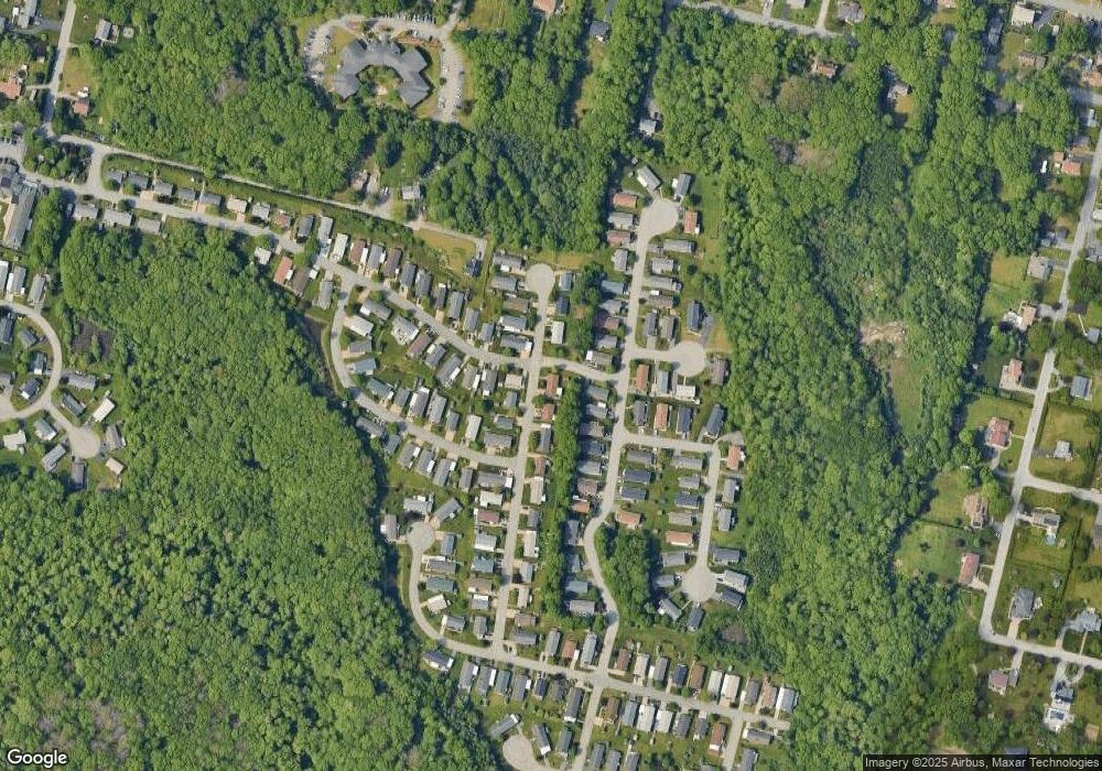 30 Robin Dr, Tiverton, RI 02878 - photo 1