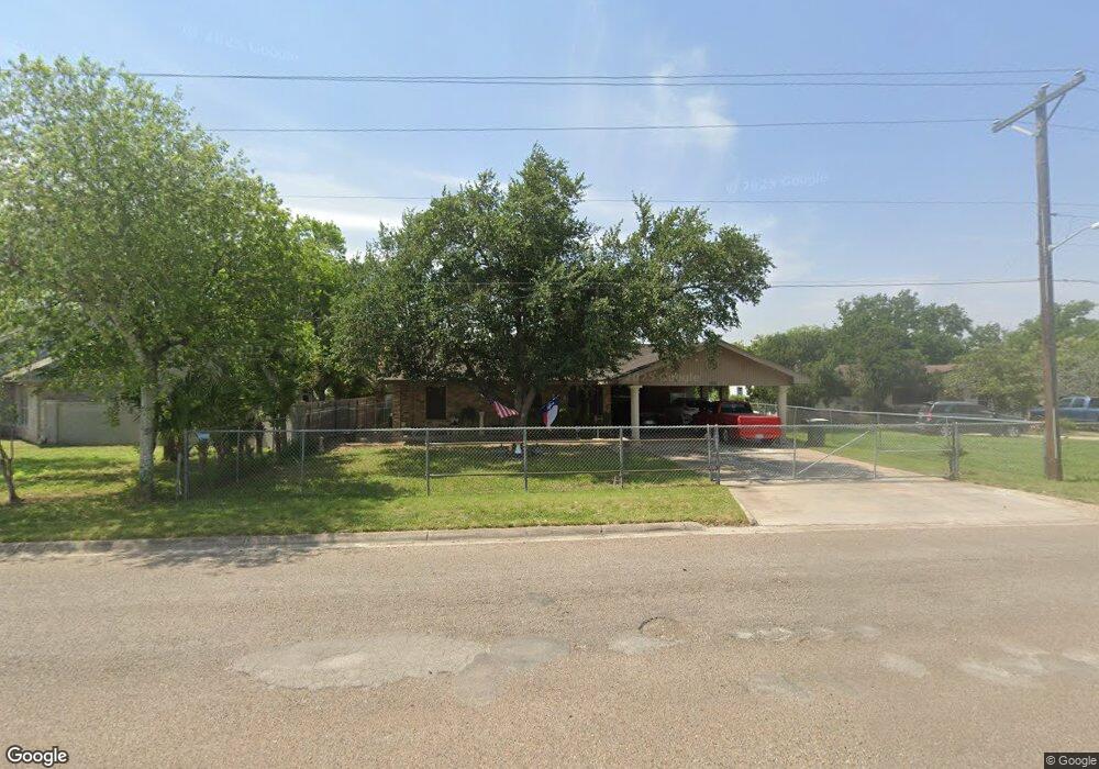 605 Alameda St, San Juan, TX 78589 - photo 1