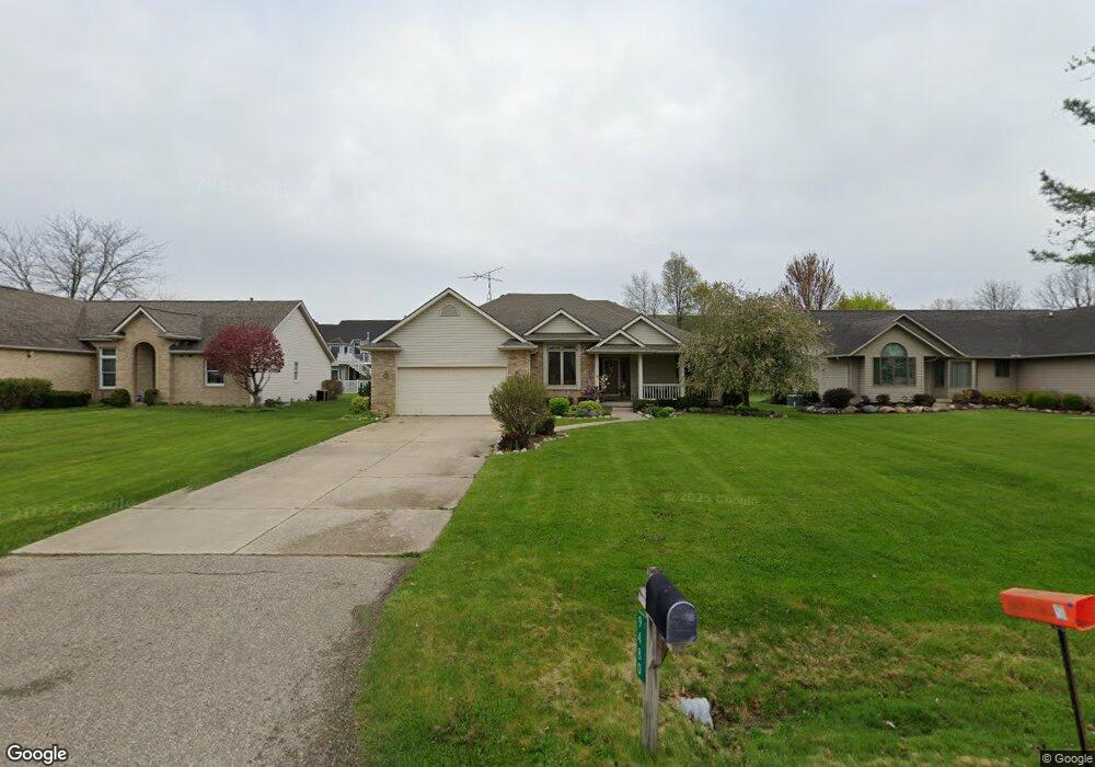 9480 Hill Rd, Swartz Creek, MI 48473 - photo 1