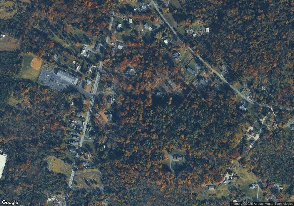 318 Douglass Dr, Douglassville, PA 19518 - photo 1